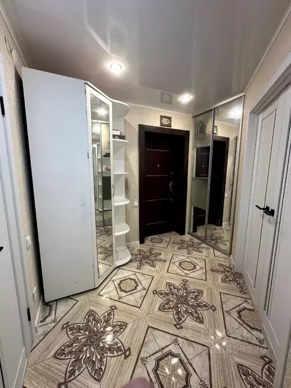 1-к кв. Татарстан, Казань ул. Чингиза Айтматова, 7 (40.4 м) - Фото 1