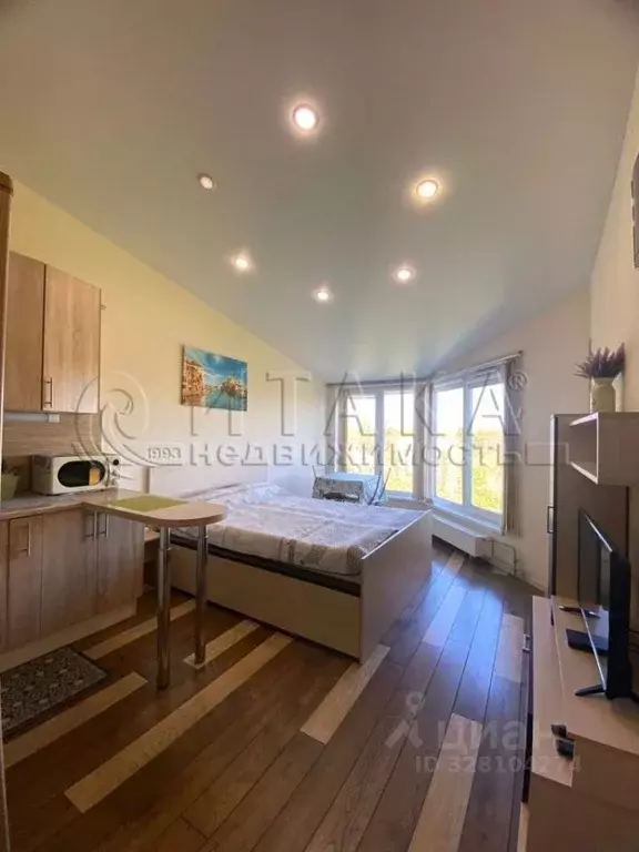 Студия Санкт-Петербург, Санкт-Петербург, Петергоф Петергофская ул., 8 ... - Фото 0