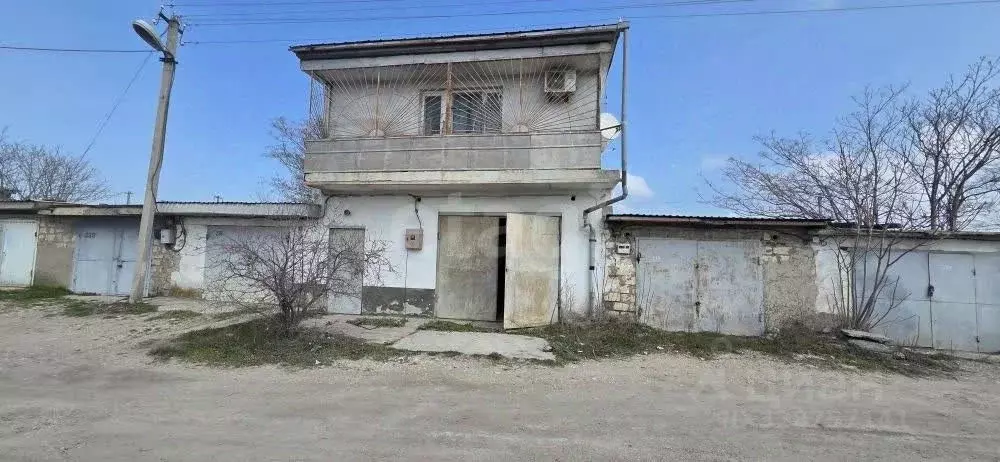 Гараж в Крым, Феодосия ул. Мелиораторов, 2 (50 м) - Фото 1