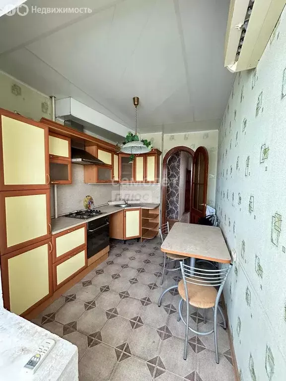3-комнатная квартира: Астрахань, улица Сен-Симона, 33к1 (78.2 м) - Фото 0