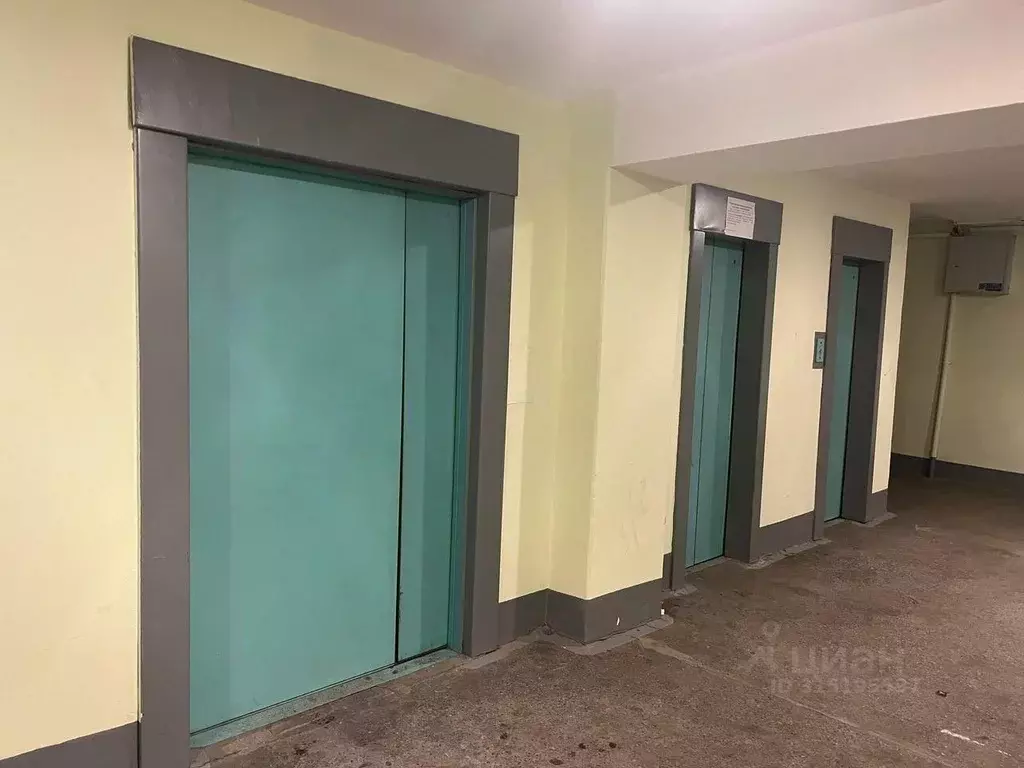 Комната Санкт-Петербург Загребский бул., 19К1 (12.4 м) - Фото 1