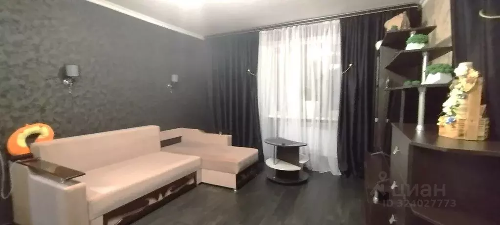 2-к кв. Севастополь ул. Павла Корчагина, 24 (56.7 м) - Фото 0