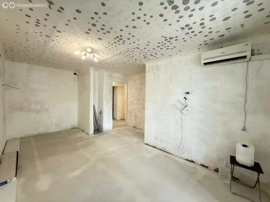 1-комнатная квартира: Новороссийск, улица Исаева, 13 (29.1 м) - Фото 1