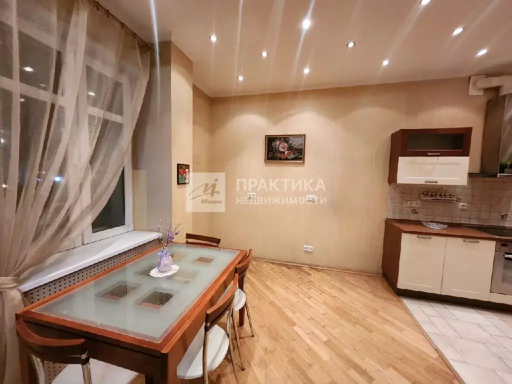 Продается 3-комнатная квартира - Фото 2