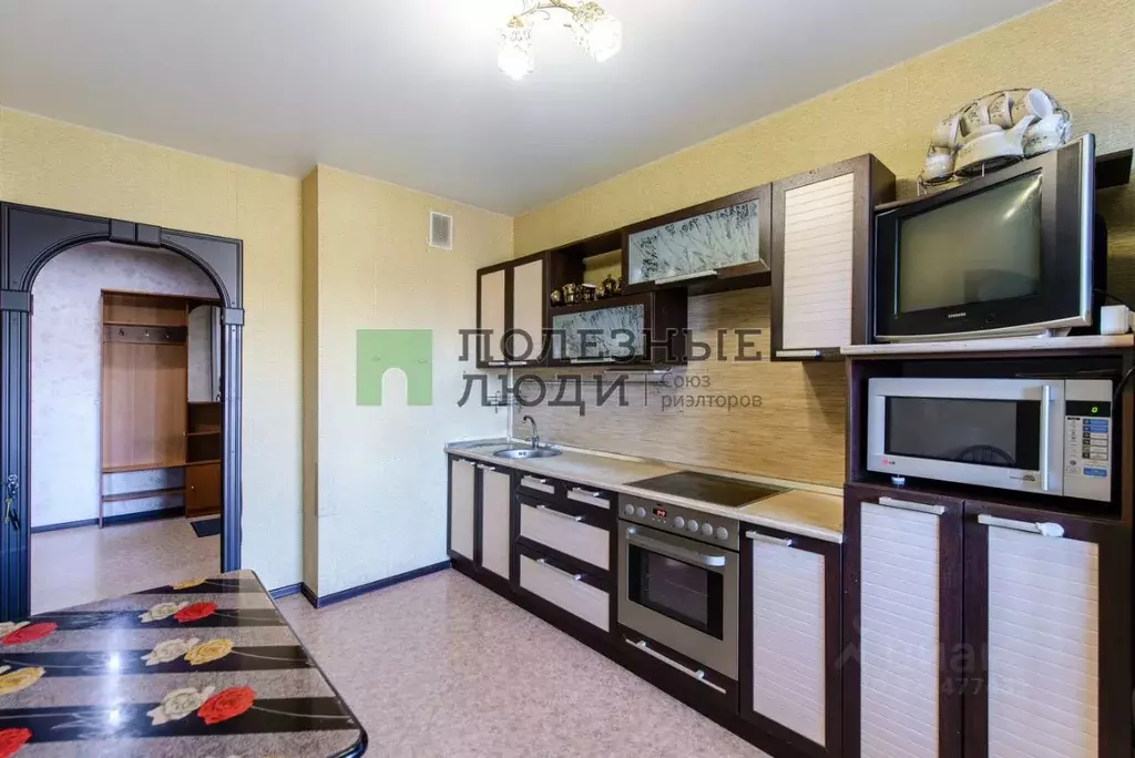 2-к кв. Томская область, Томск Солнечный мкр, ул. Бирюкова, 15 (60.9 ... - Фото 1