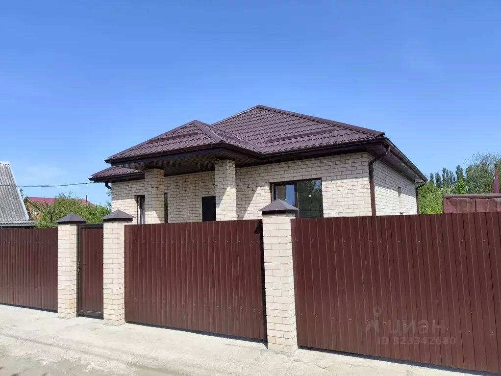 Дом в Краснодарский край, Краснодар Кубанское Яблоко садовое ... - Фото 1