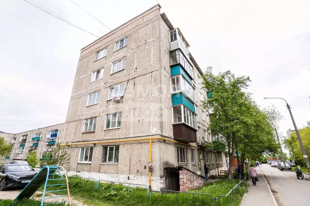 2-к кв. Челябинская область, Кыштым ул. Карла Либкнехта, 127 (41.6 м) - Фото 0