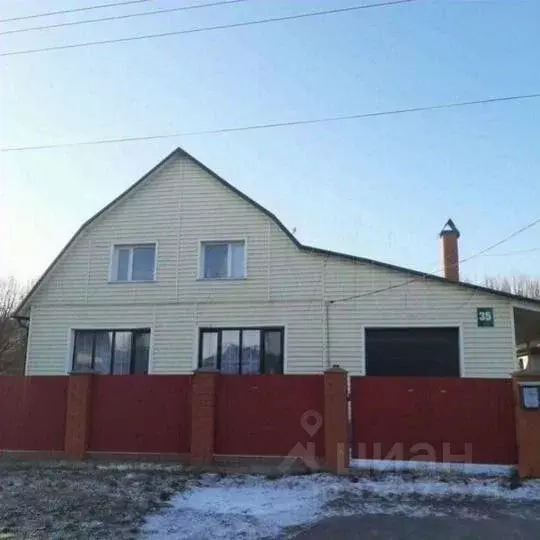 Дом в Белгородская область, Старый Оскол Ясная ул., 35 (100 м) - Фото 1