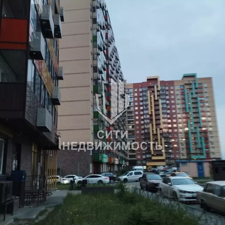 3-к кв. Московская область, Люберцы городской округ, Мирный пгт ул. ... - Фото 1