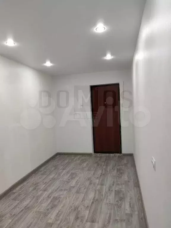 Комната 10 м в 5-к., 5/9 эт. - Фото 1