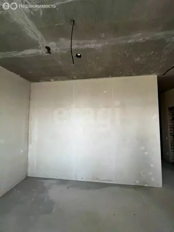 Квартира-студия: Воронеж, бульвар Содружества, 5 (37 м) - Фото 2