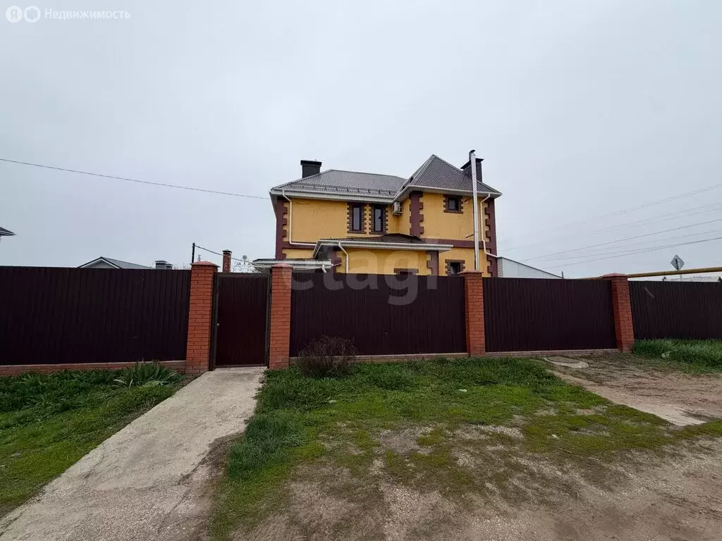 Дом в село Черноречье, улица Мира (340 м) - Фото 1