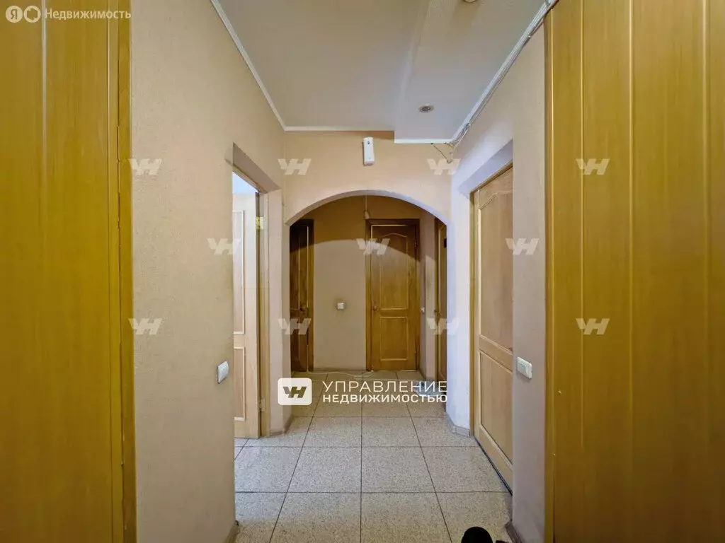 4-комнатная квартира: Южно-Сахалинск, проспект Мира, 282Б (69.1 м) - Фото 0