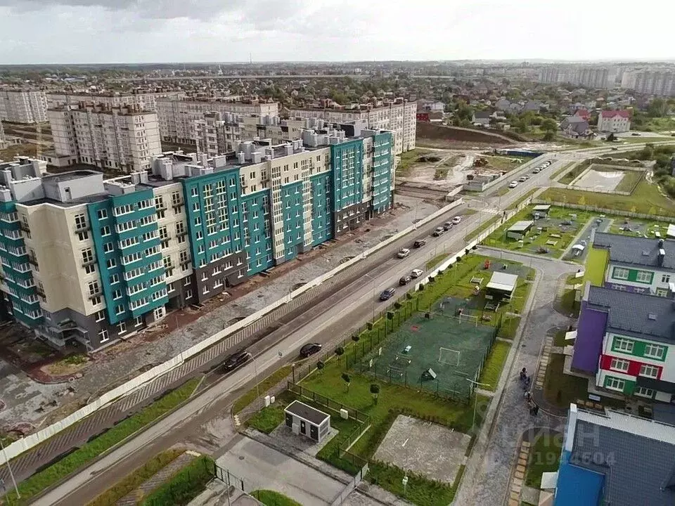 3-к кв. Калининградская область, Калининград ул. Беловежская, 7 (81.56 ... - Фото 0