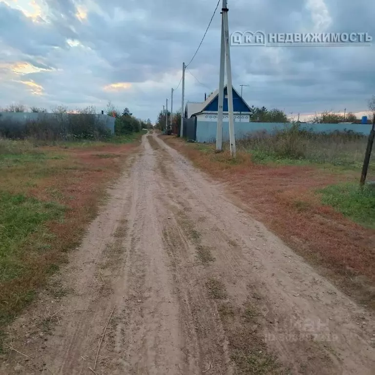 Участок в Оренбургская область, Оренбургский район, Экспериментальный ... - Фото 0