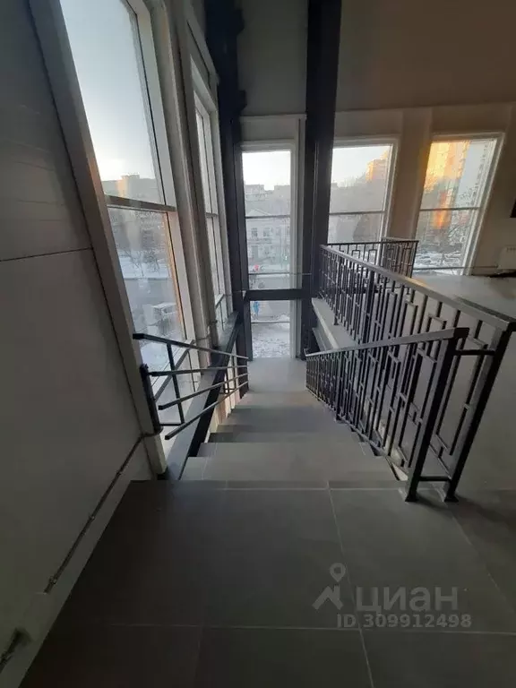 Торговая площадь в Хабаровский край, Хабаровск ул. Карла Маркса (200 ... - Фото 1