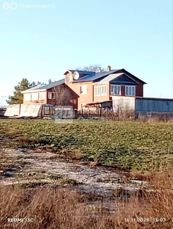 Дом в село Верхняя Уратьма, улица Ленина, 20 (389.9 м) - Фото 2