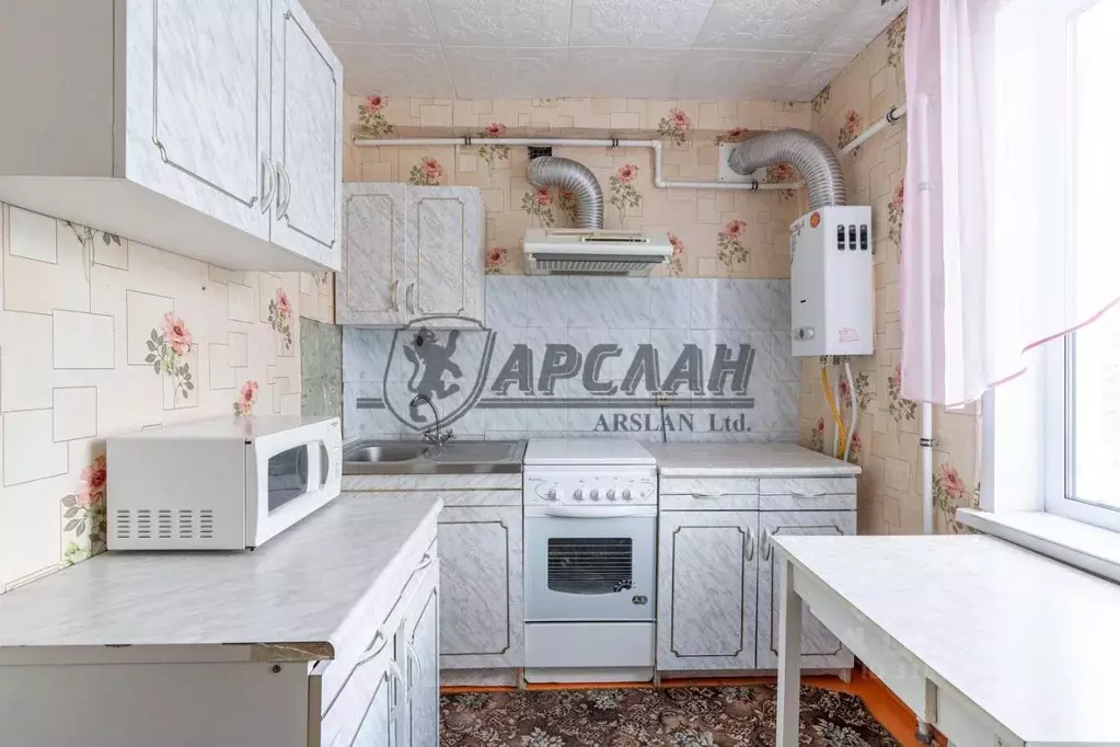 2-к кв. Татарстан, Казань ул. Братьев Касимовых, 30 (44.3 м) - Фото 1