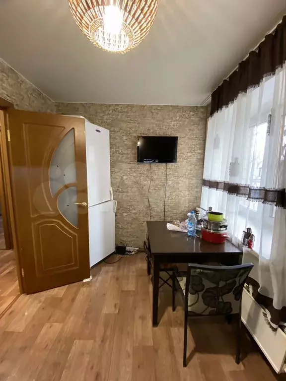 2-к. квартира, 48 м, 2/9 эт. - Фото 1