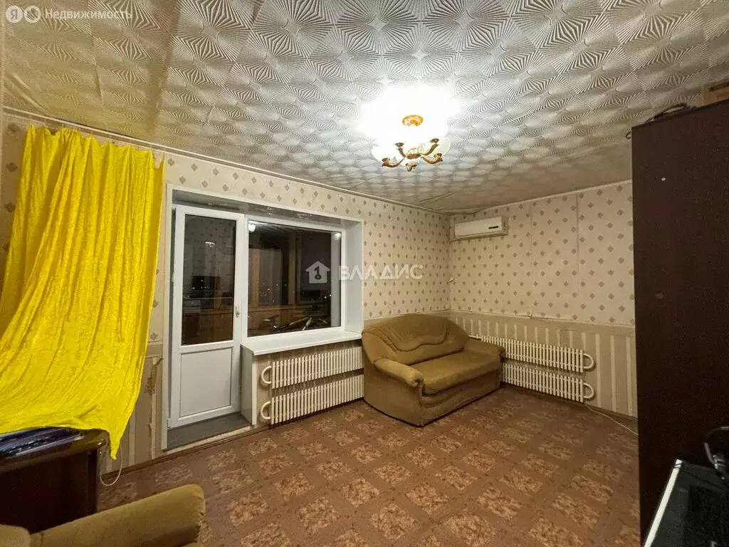 1-комнатная квартира: Волжский, улица 40 лет Победы, 33 (41.7 м) - Фото 0