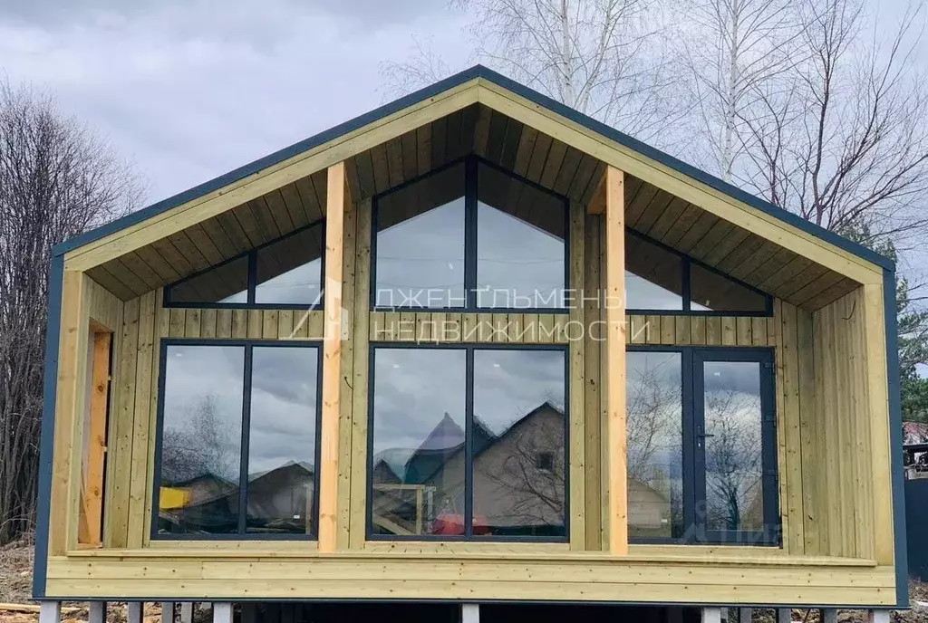 Дом в Пензенская область, Пензенский район, Воскресеновский сельсовет, ... - Фото 1