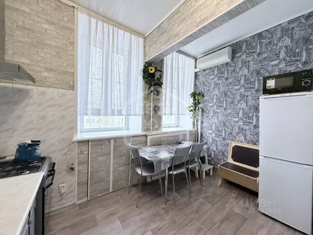 3-к кв. Рязанская область, Рязань ул. Белякова, 2 (71.4 м) - Фото 2