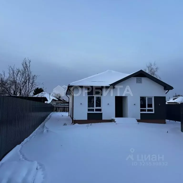 Дом в Тюменская область, Тюмень Парфеново мкр, ул. Ракетная (100 м) - Фото 2