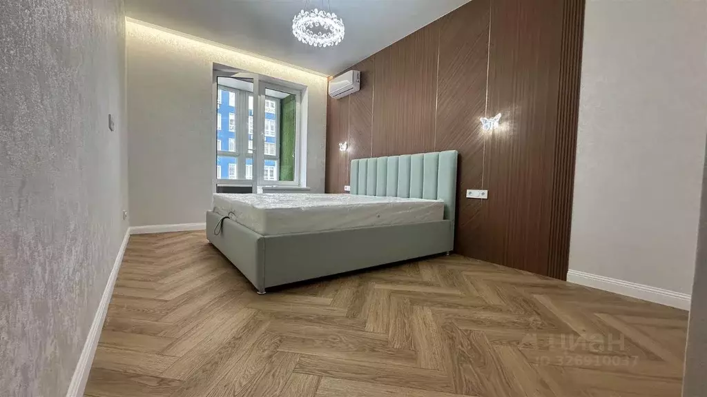 3-к кв. Краснодарский край, Краснодар Воронежская ул., 47Б (99.0 м) - Фото 1