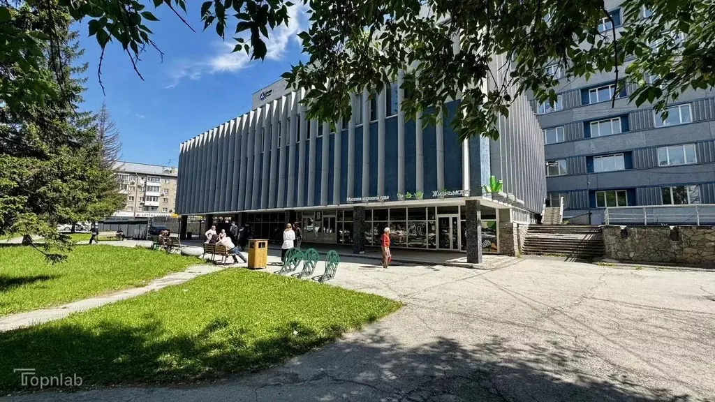 Торговая площадь в Новосибирская область, Новосибирск ул. Богдана ... - Фото 1