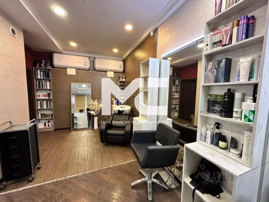 Торговая площадь в Крым, Симферополь ул. Тренева, 21 (95 м) - Фото 2