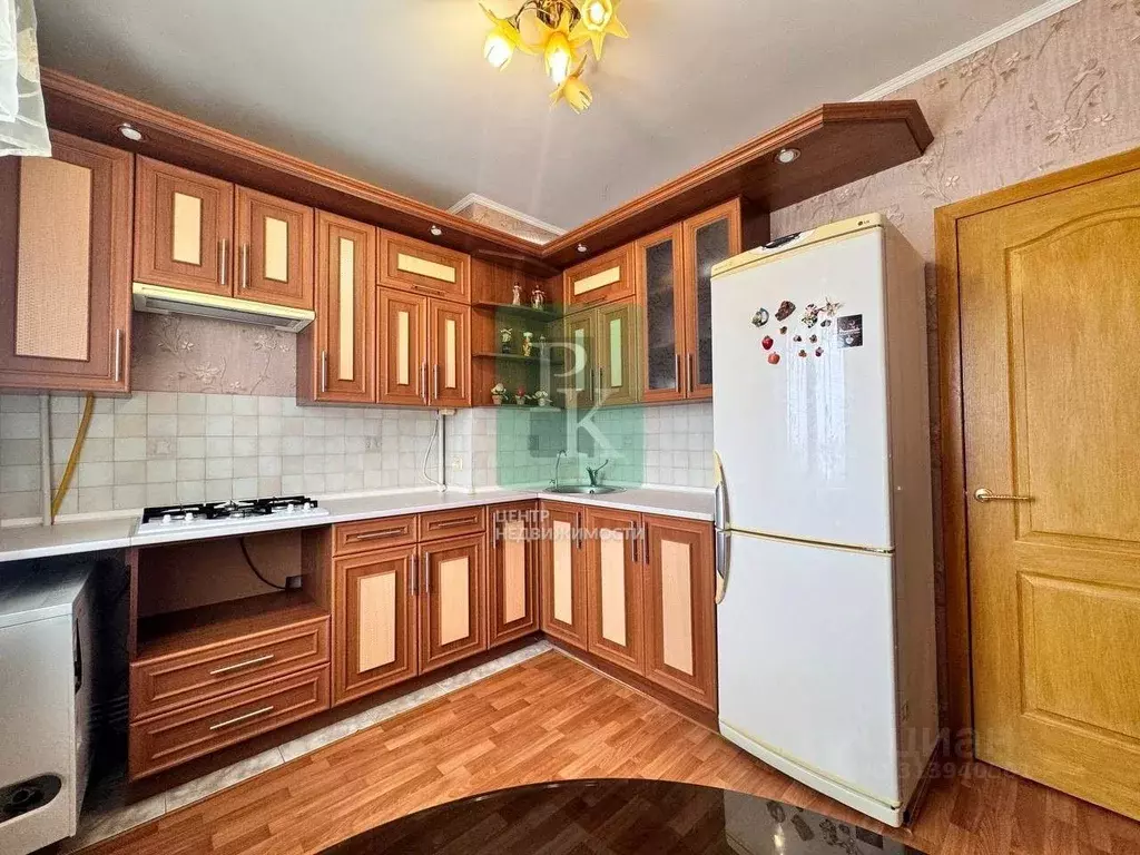 1-к кв. Крым, Джанкой ул. Первомайская, 68 (32.8 м) - Фото 0