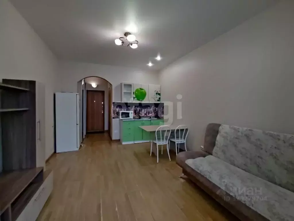 Студия Ханты-Мансийский АО, Сургут ул. Крылова, 26 (28.0 м) - Фото 1