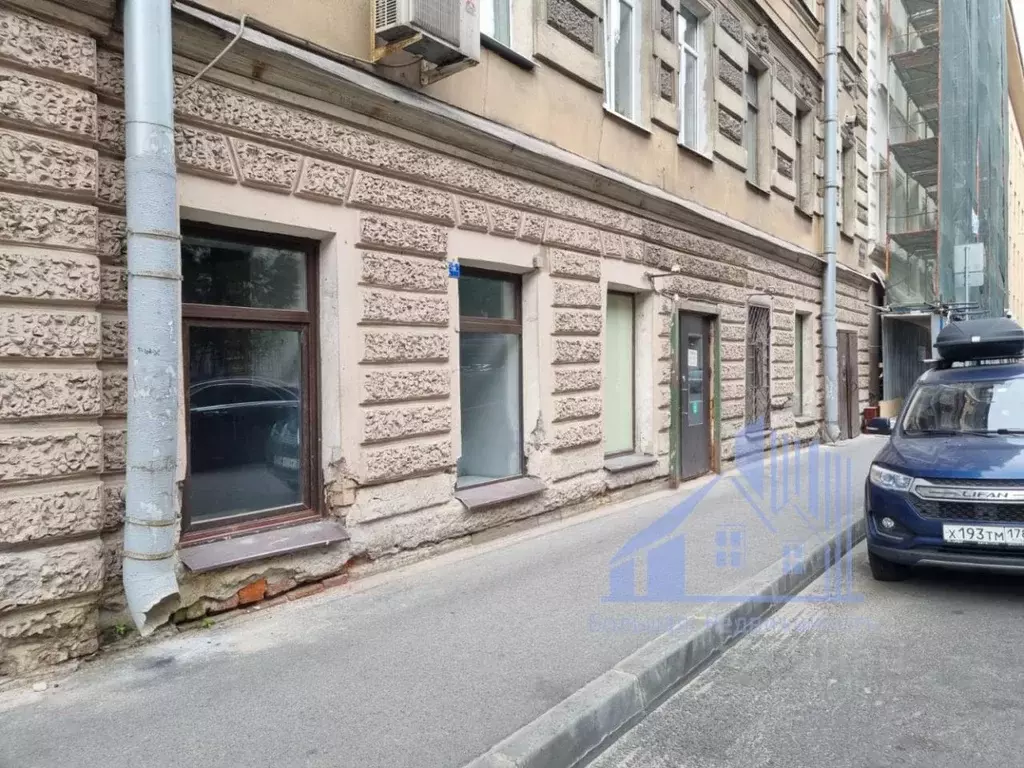 Торговая площадь в Санкт-Петербург 7-я Советская ул., 8А (134 м) - Фото 1