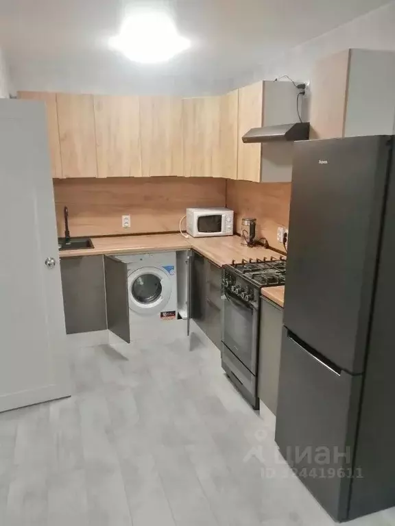 2-к кв. Псковская область, Псков ул. Ижорского Батальона, 41 (45.0 м) - Фото 1