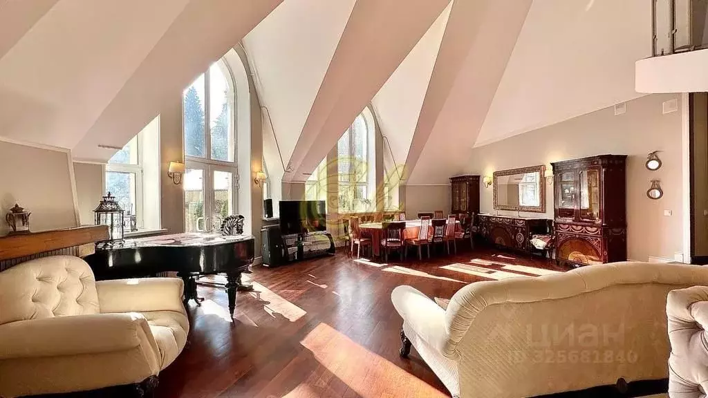 Дом в Московская область, Одинцовский городской округ, пос. Николина ... - Фото 1