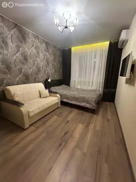 1-комнатная квартира: Казань, проспект Альберта Камалеева, 30 (38.2 м) - Фото 1