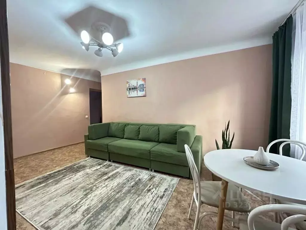 3-к кв. Красноярский край, Красноярск пл. Красная, 3А (60.0 м) - Фото 2