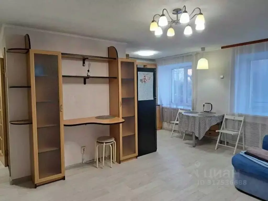 1-к кв. Хабаровский край, Хабаровск Амурский бул., 3 (38.0 м) - Фото 1