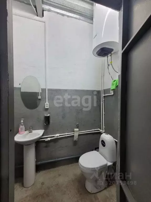 Склад в Курганская область, Курган Промышленная ул., 33к1 (358 м) - Фото 1