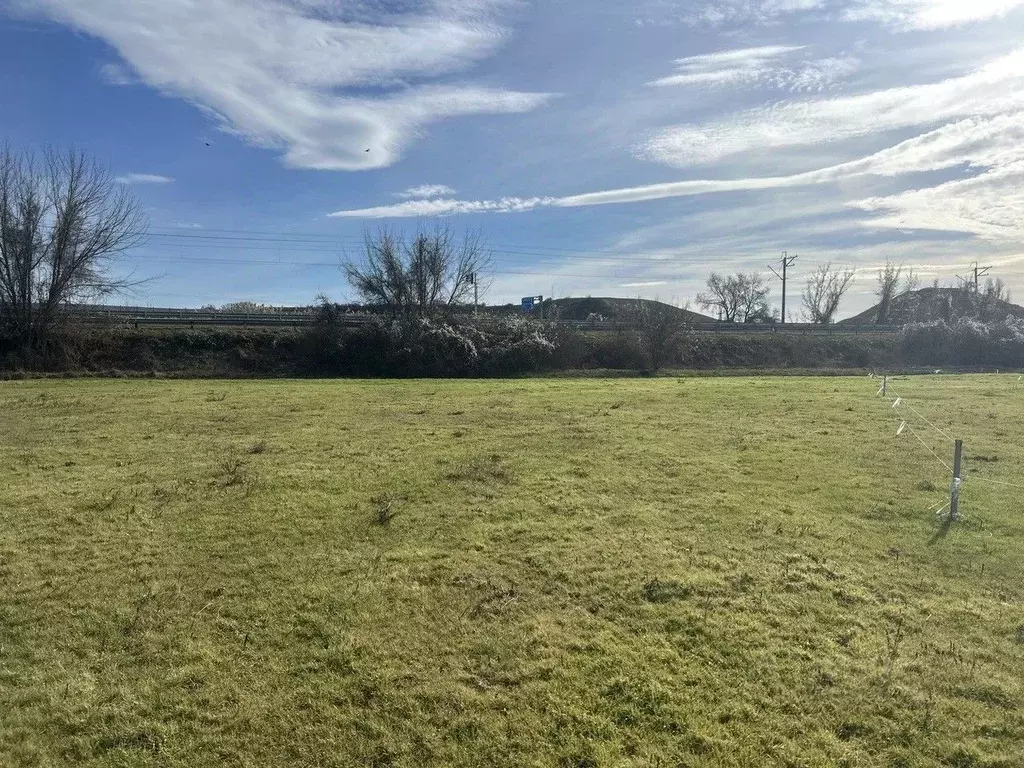 Участок в Крым, Бахчисарайский район, с. Железнодорожное ул. Садовая ... - Фото 1