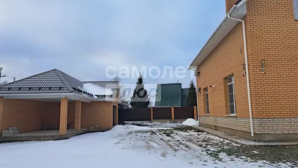 Коттедж в Смоленская область, Смоленск ул. Чернышевского (211 м) - Фото 1