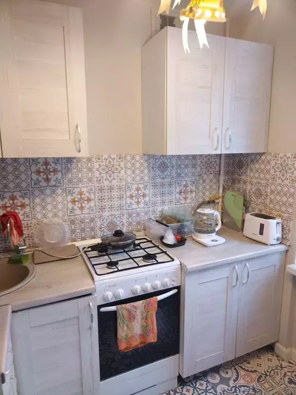 2-к. квартира, 46 м, 2/5 эт. - Фото 0