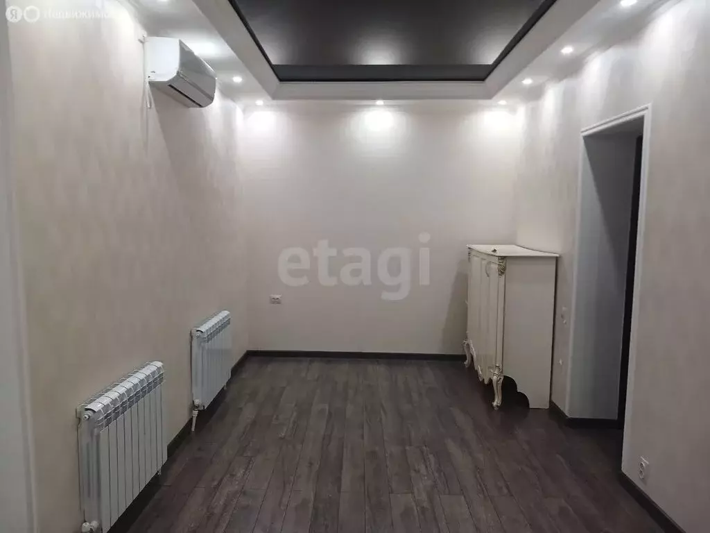 2-комнатная квартира: Магас, улица Дошлако Мальсагова, 41А (58 м) - Фото 2