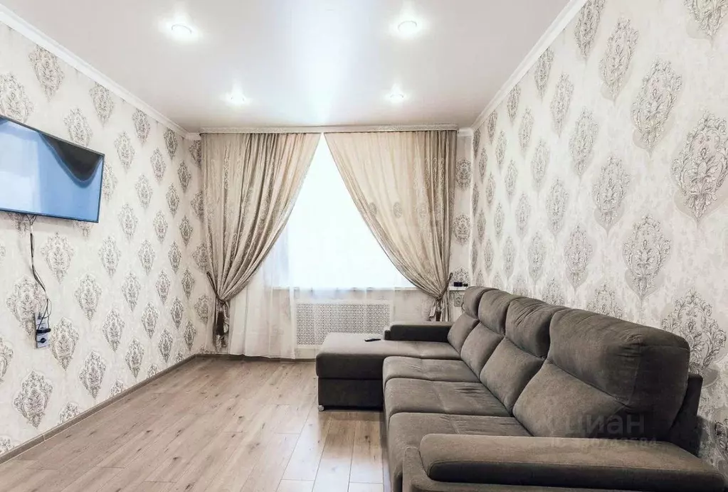 3-к кв. Вологодская область, Вологда ул. Некрасова, 54 (66.3 м) - Фото 1