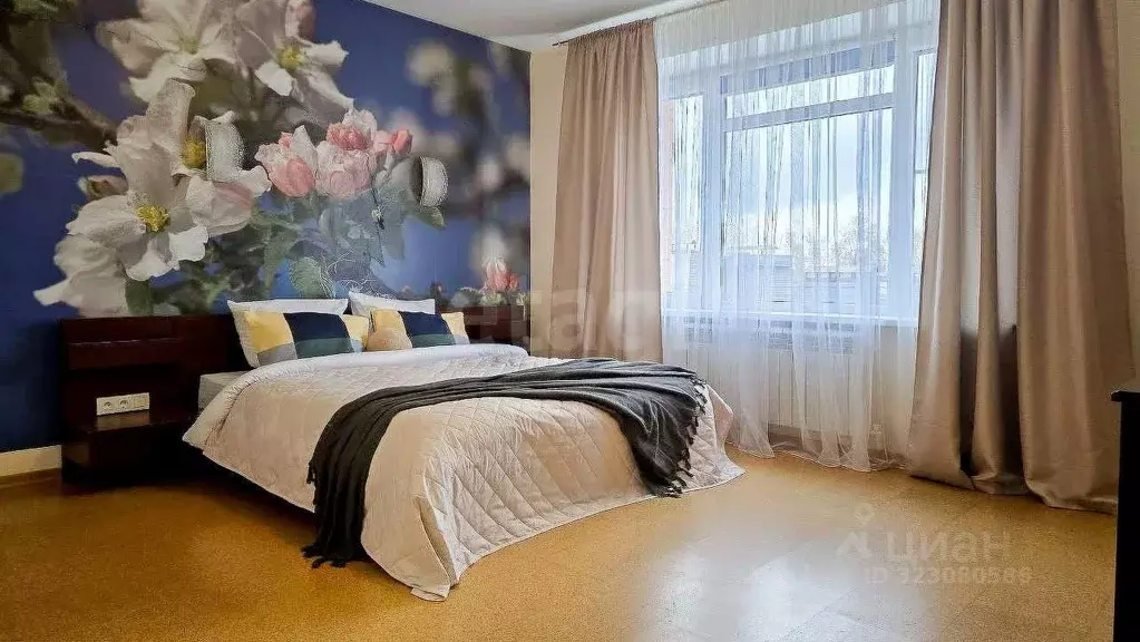 3-к кв. Ярославская область, Ярославль просп. Авиаторов, 4 (142.7 м) - Фото 0