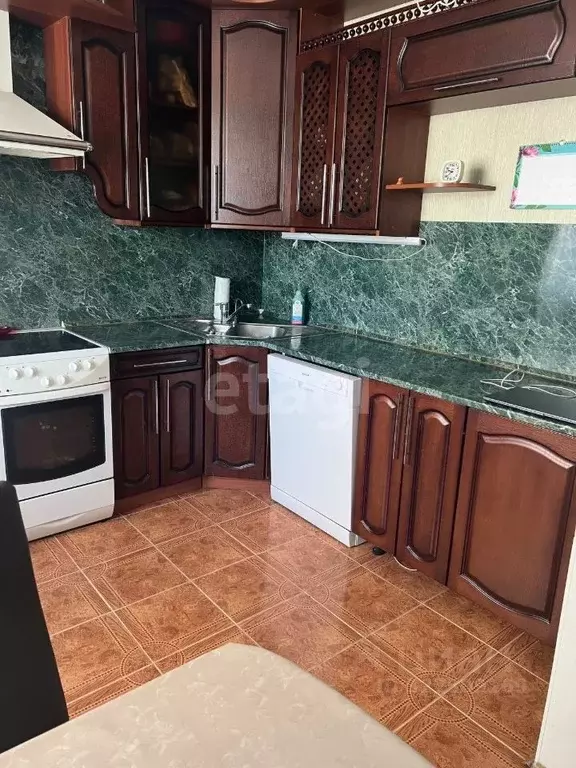 3-к кв. Тюменская область, Тобольск 4-й мкр, 14 (60.0 м) - Фото 1