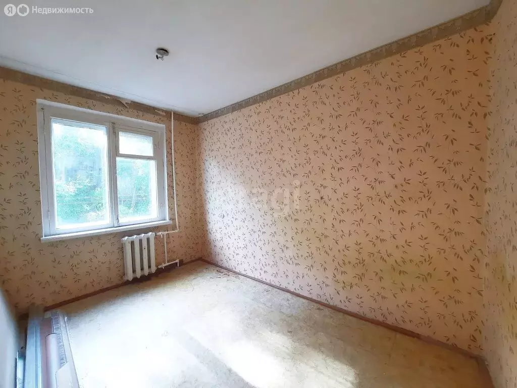 4-комнатная квартира: Петропавловск-Камчатский, улица Лермонтова, 30 ... - Фото 1