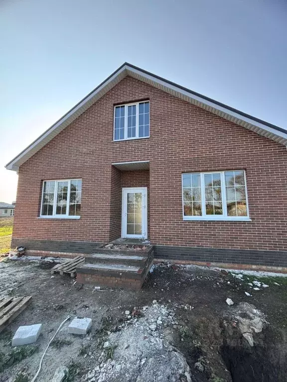 Дом в Ростовская область, Неклиновский район, с. Новобессергеневка ул. ... - Фото 1