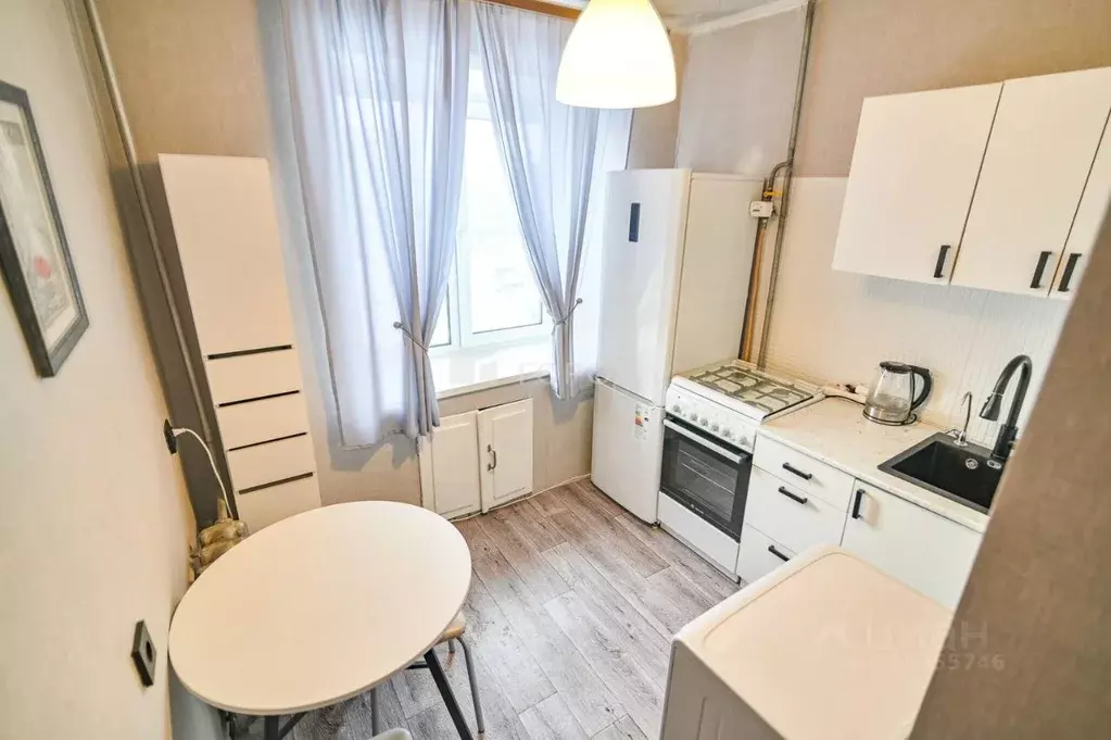 2-к кв. Алтайский край, Барнаул просп. Строителей, 36 (43.0 м) - Фото 1