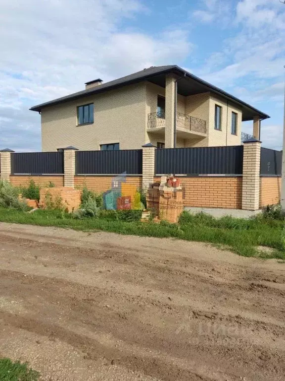 Таунхаус в Тульская область, Тула городской округ, д. Старое Басово ... - Фото 0